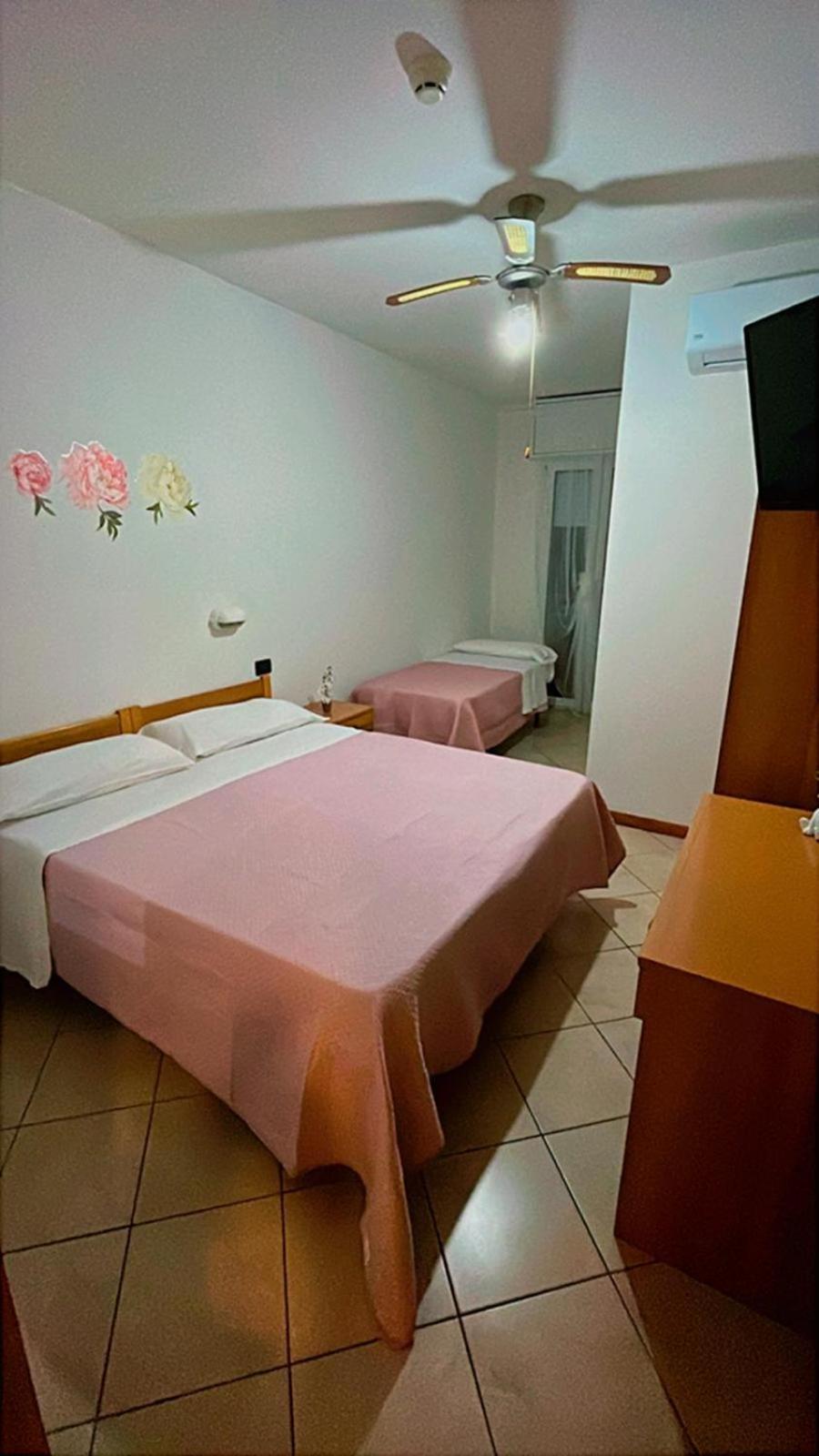 Hotel Dream Rimini Exterior photo